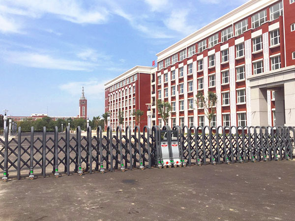 河北交通大學(xué)海濱學(xué)院-雄盾760